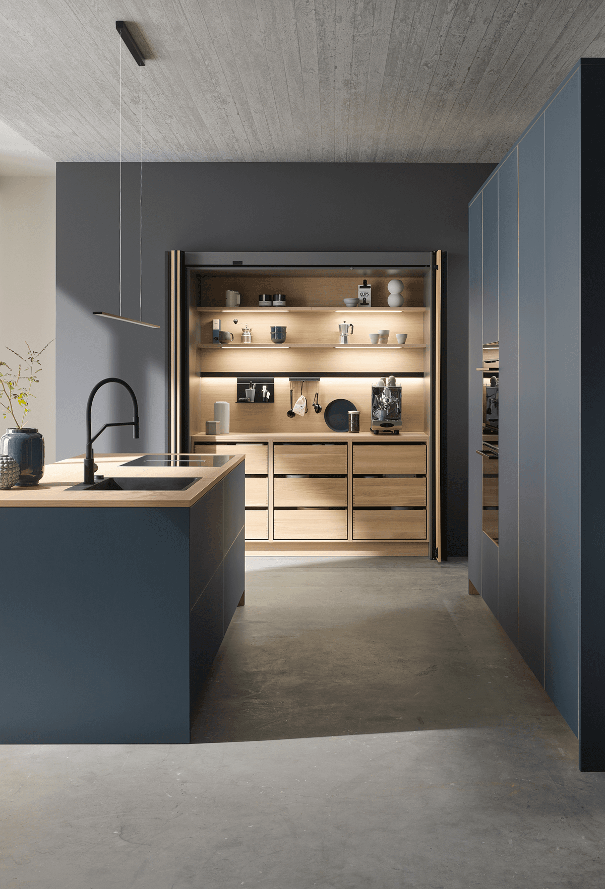 Seamless Cabinetry