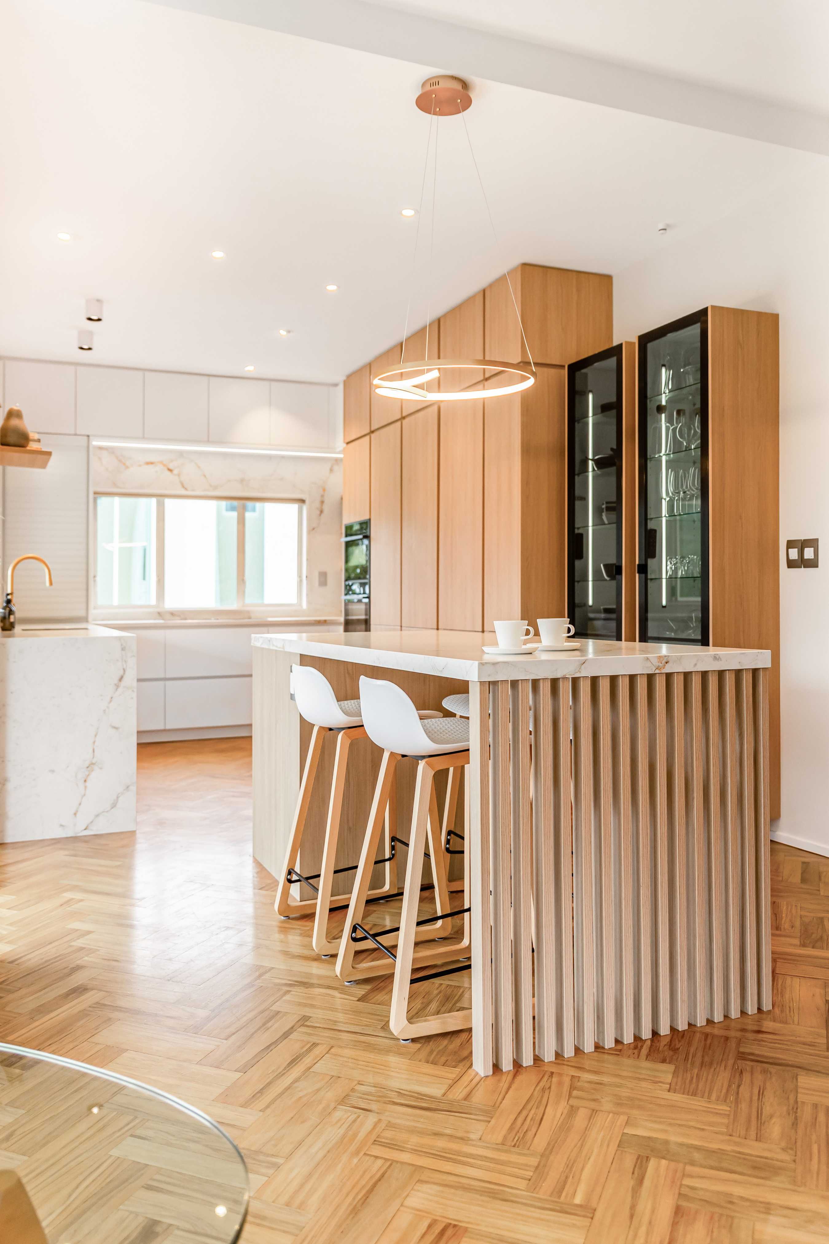 Bayan kitchen detail