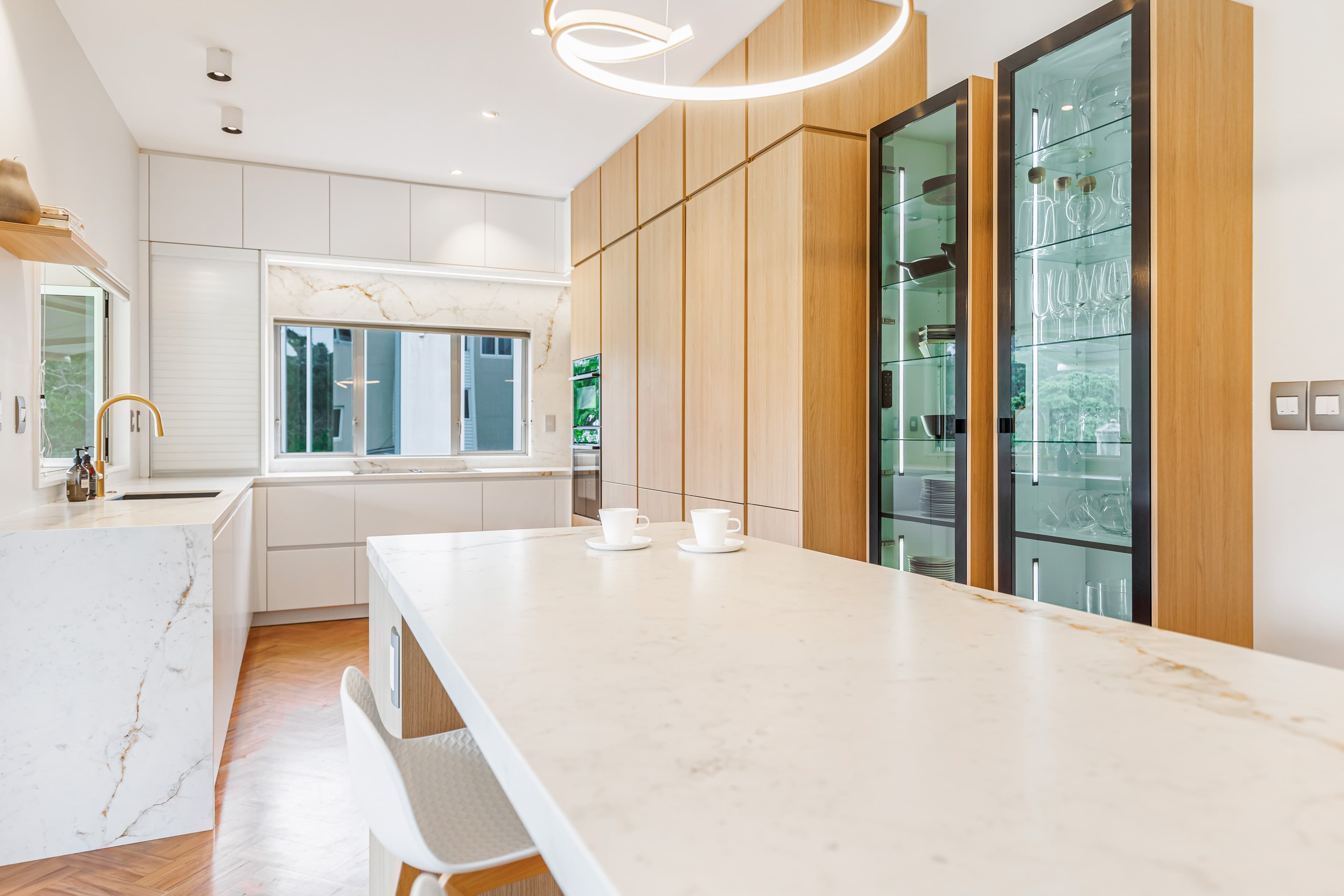 Bayan kitchen detail