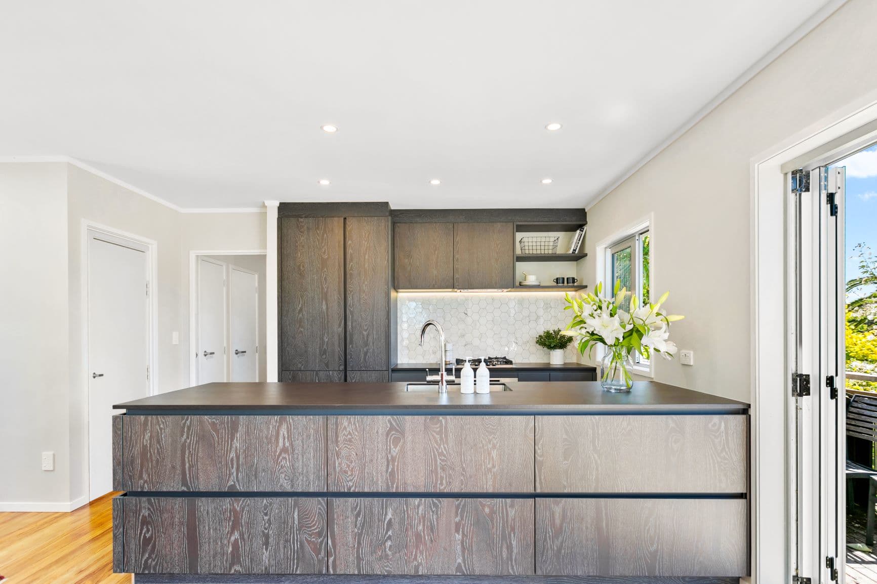 Devine kitchen detail