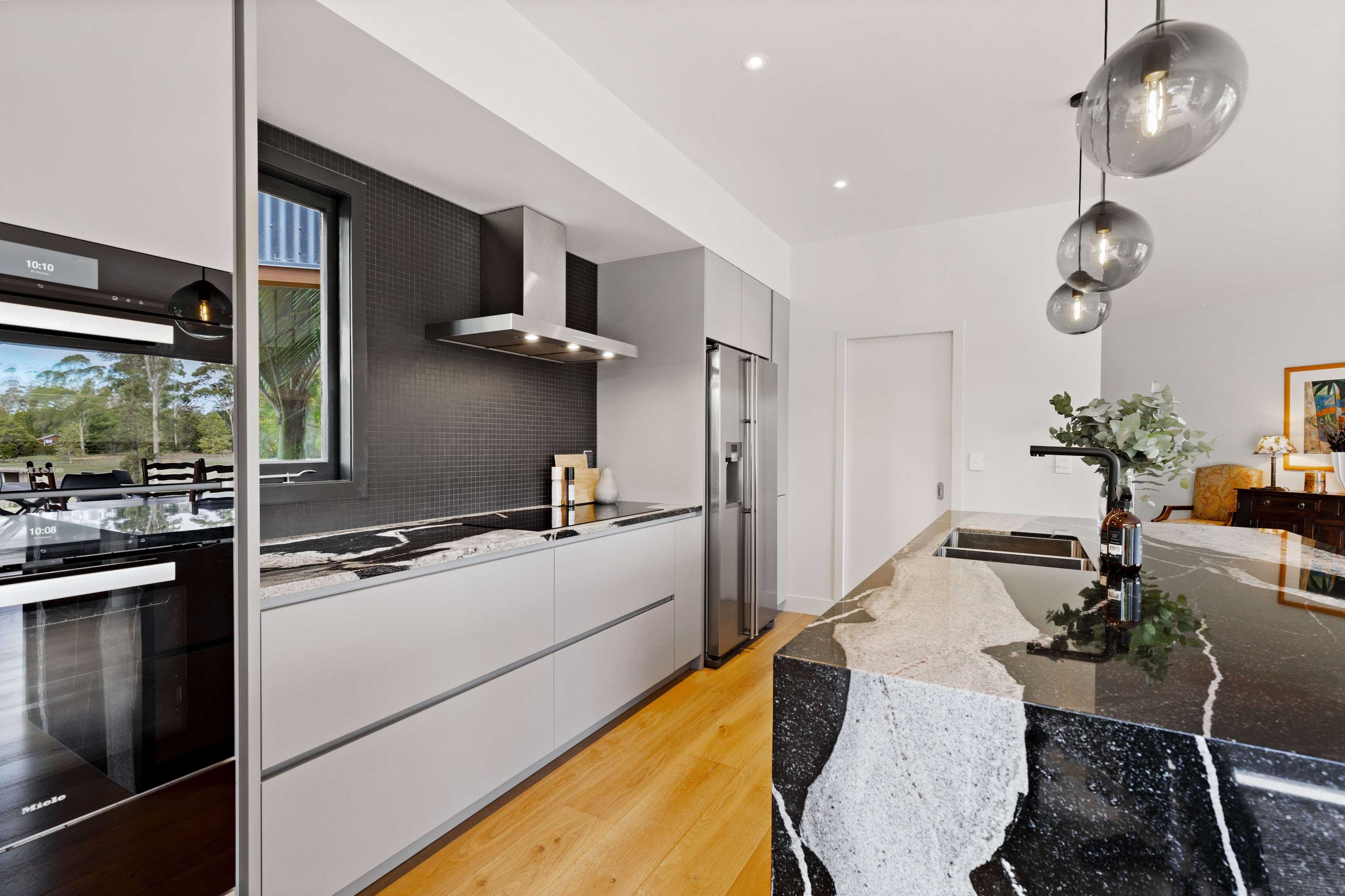 Kirkwood kitchen detail