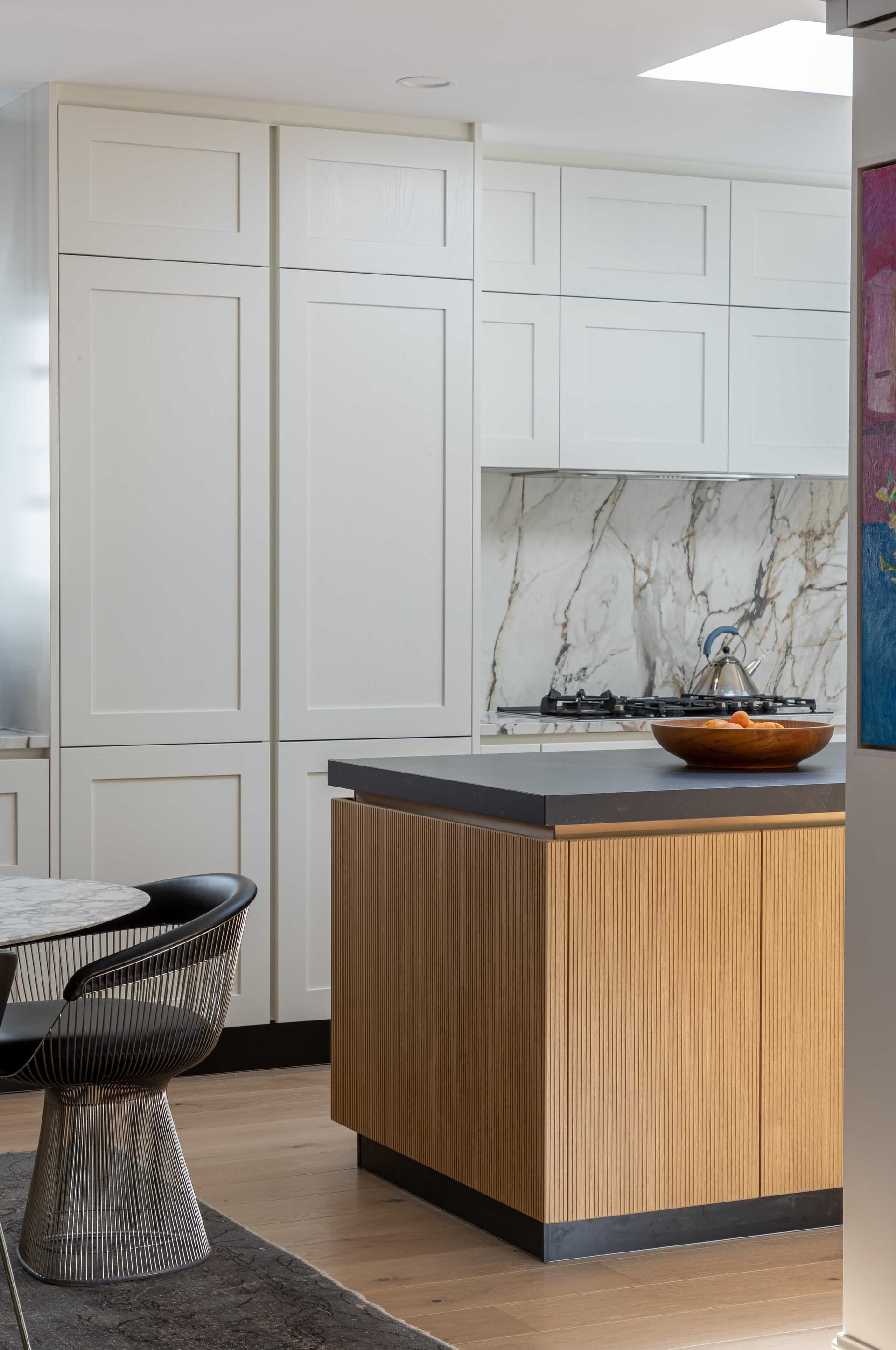 De La Ray kitchen detail