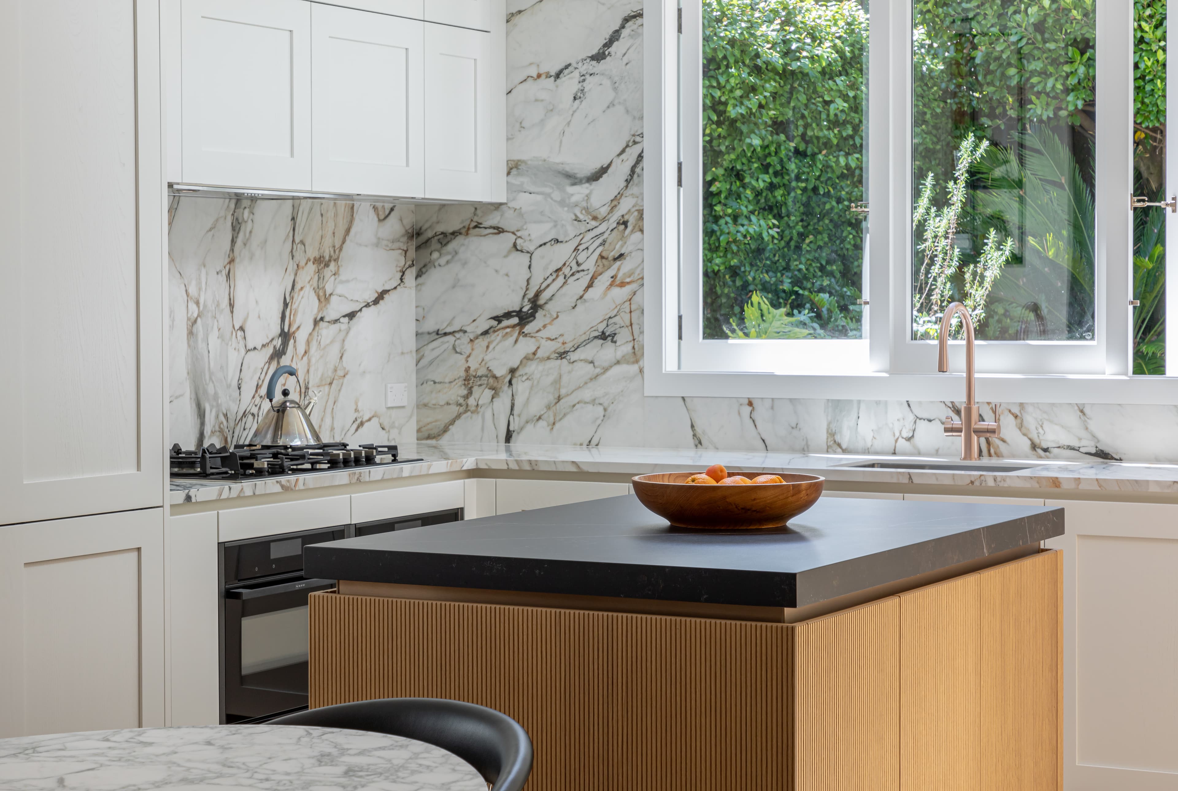 De La Ray kitchen detail