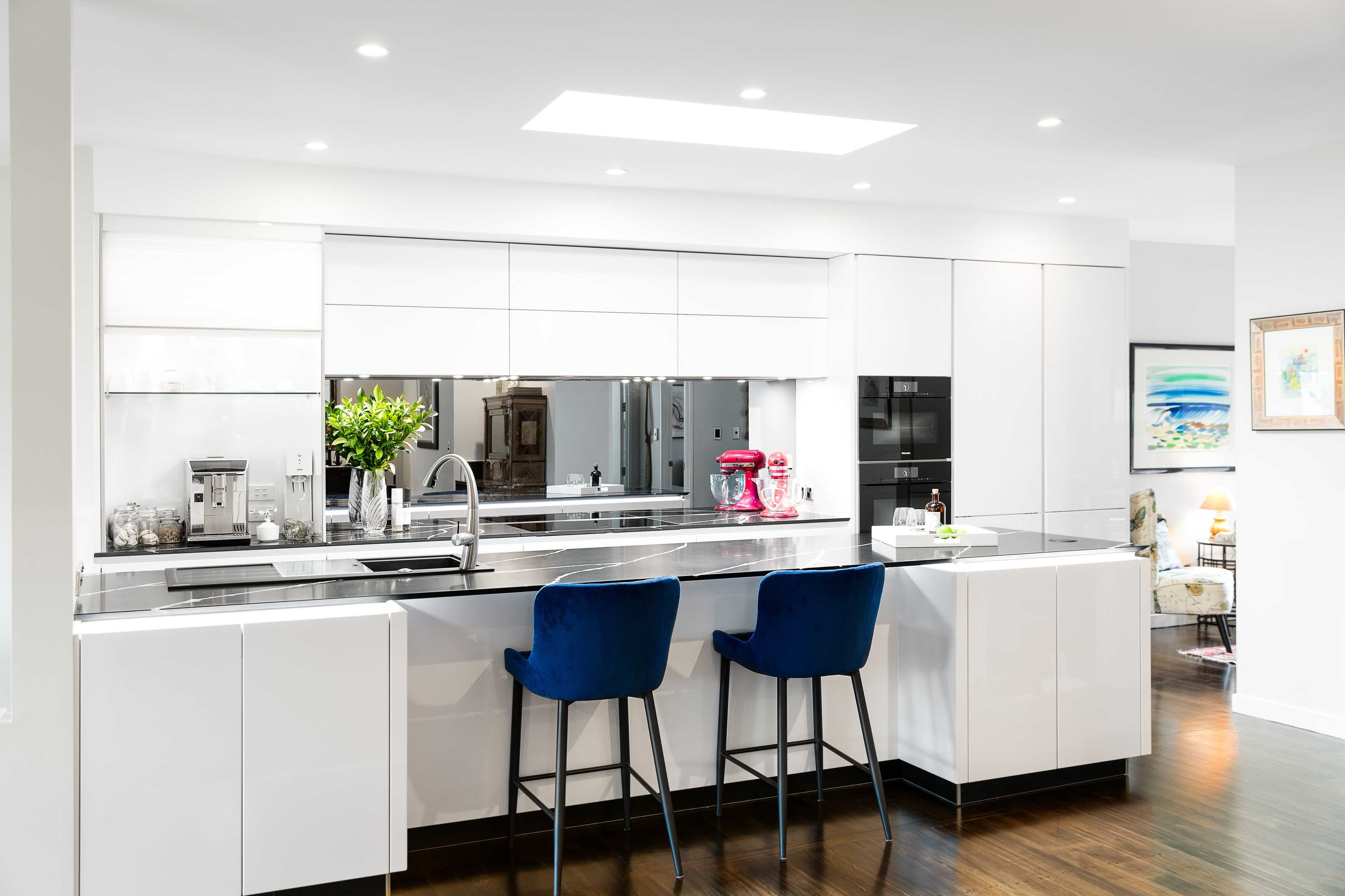 Mike Lambdin kitchen detail