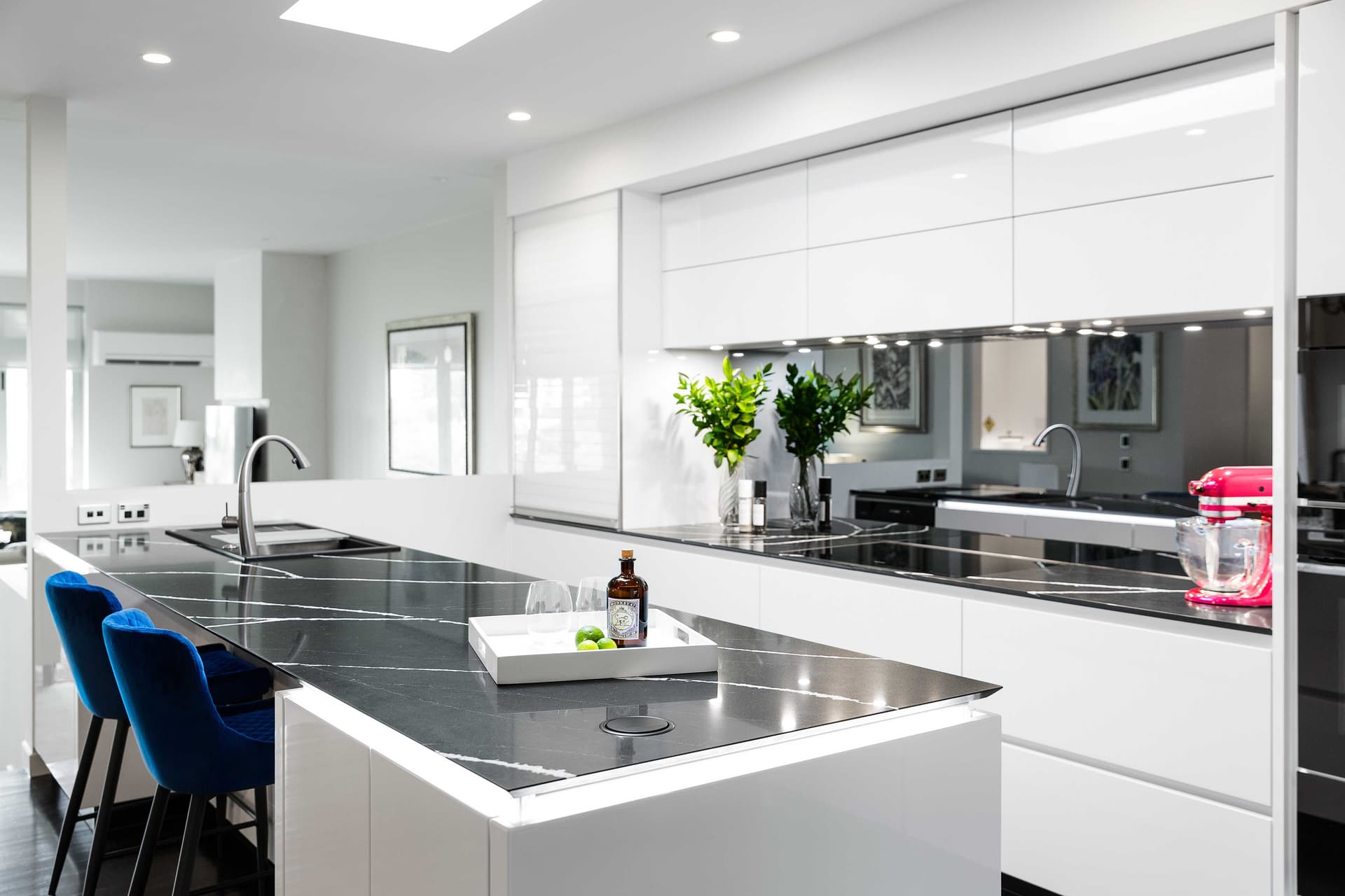 Mike Lambdin kitchen detail
