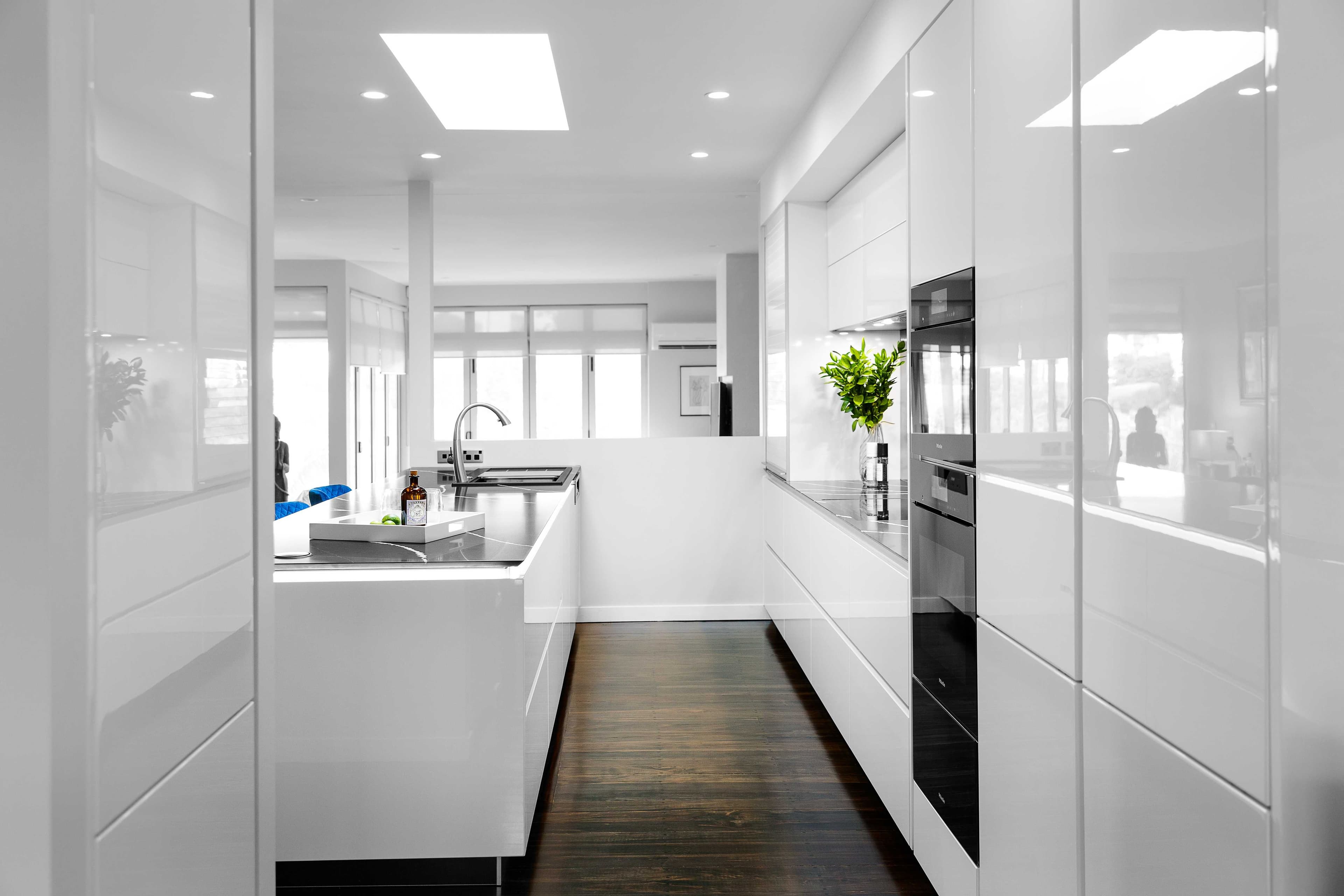 Mike Lambdin kitchen detail