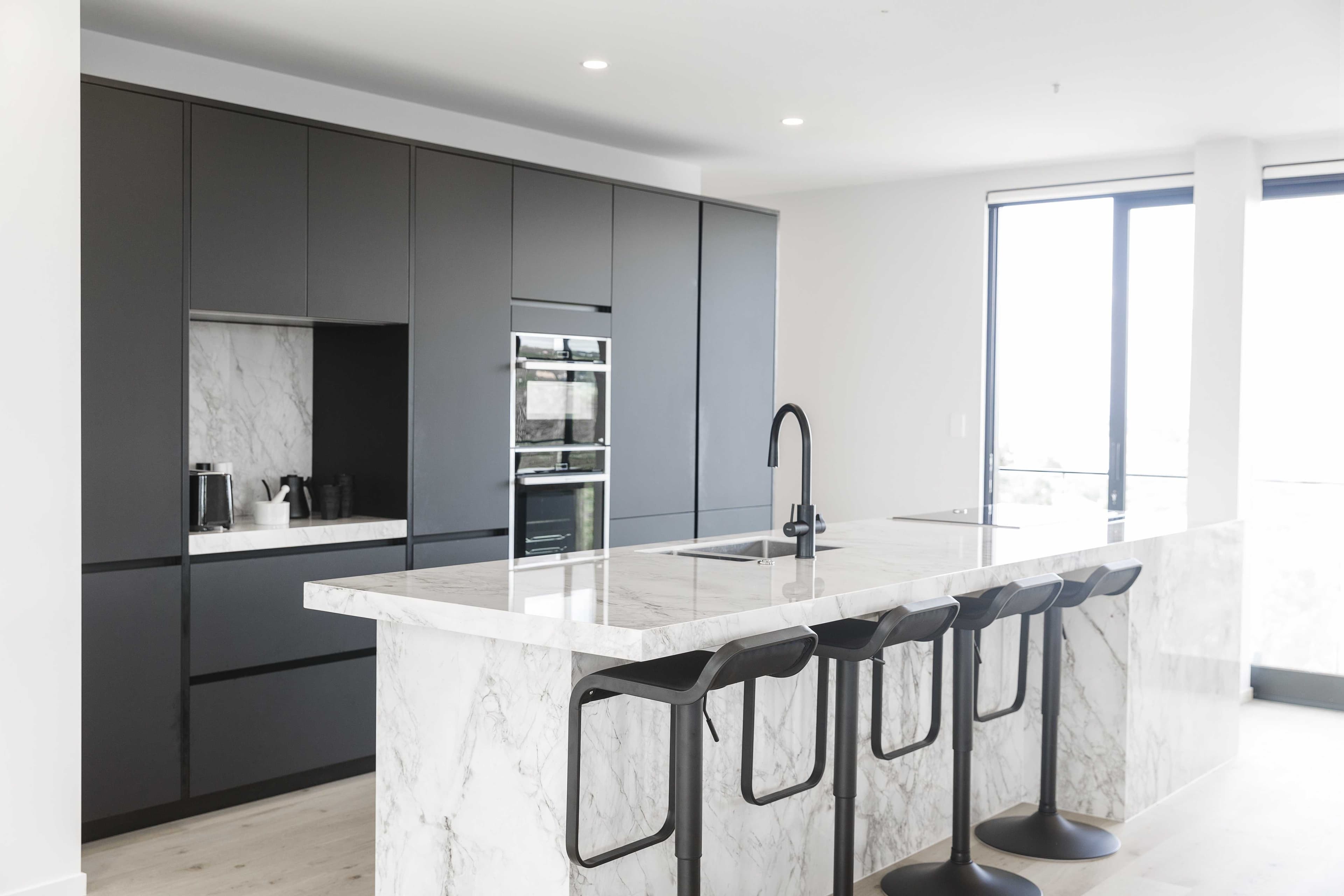 Mike Lambdin kitchen detail