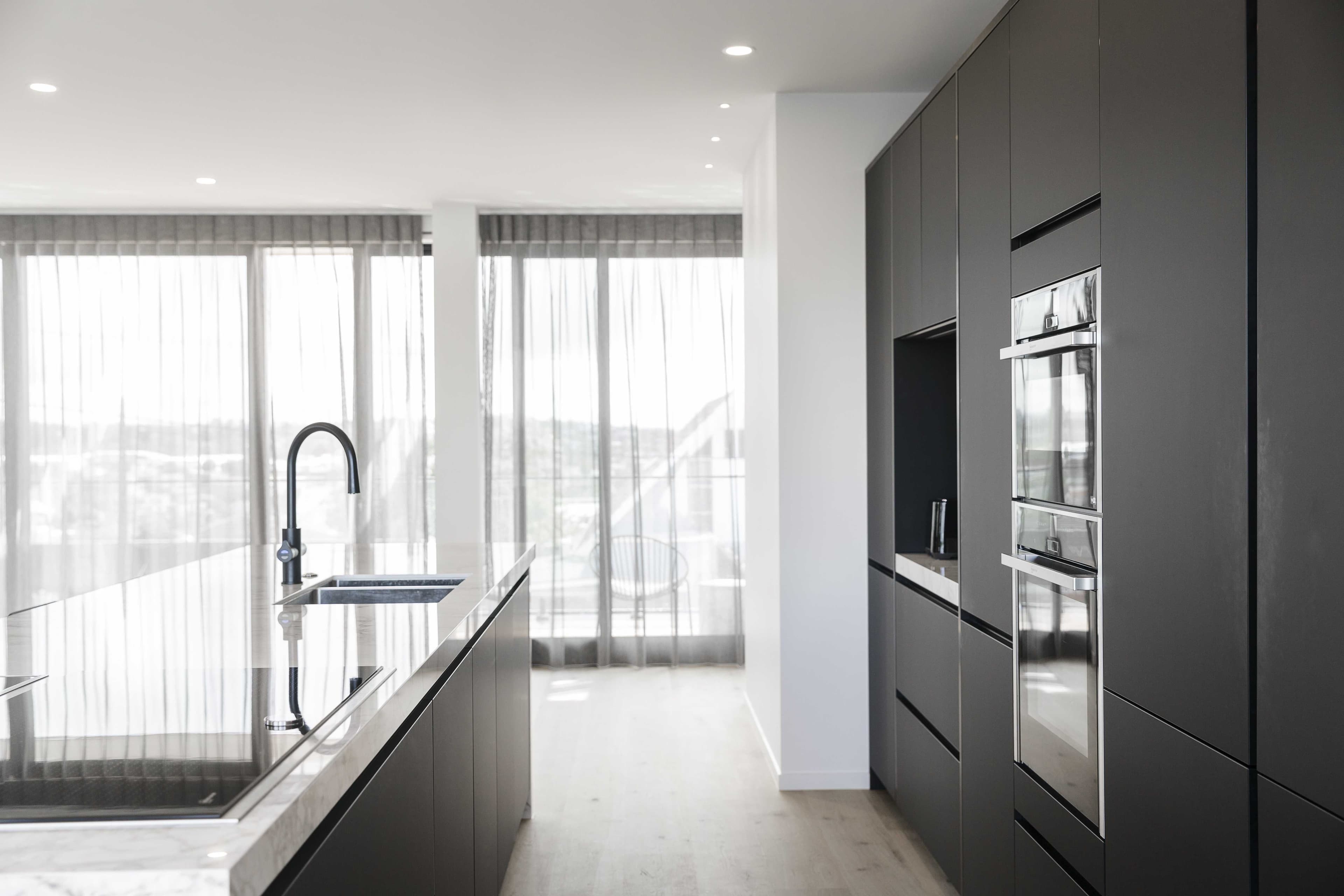 Mike Lambdin kitchen detail