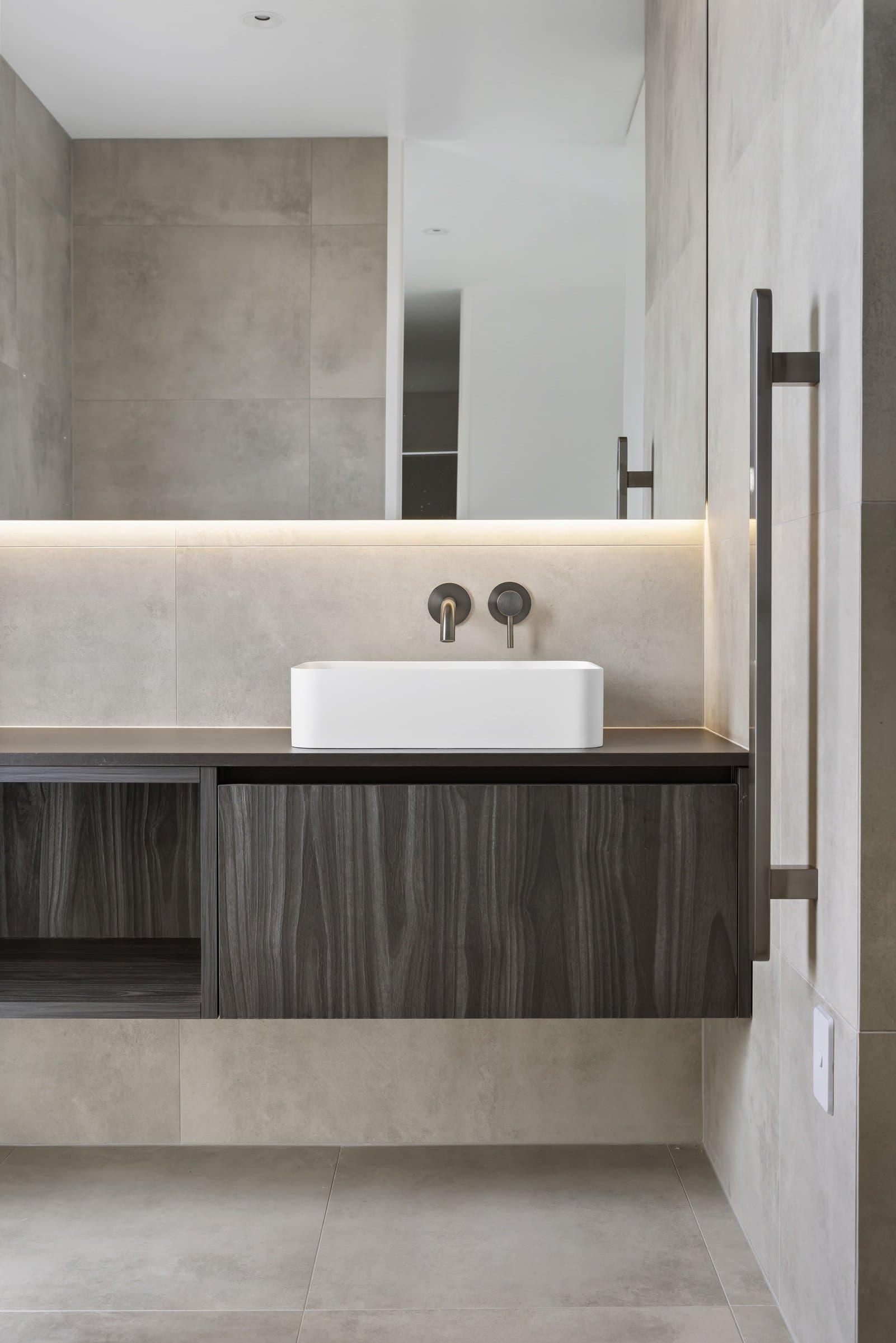 Julia & Phils Kitchen kitchen detail