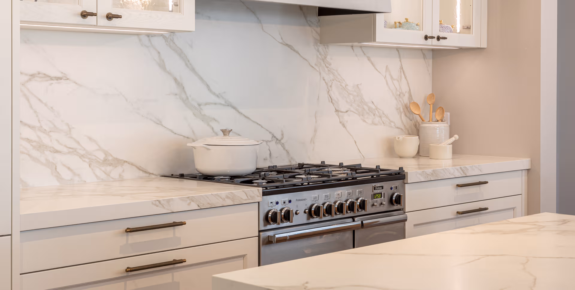 Precision German kitchen drawers