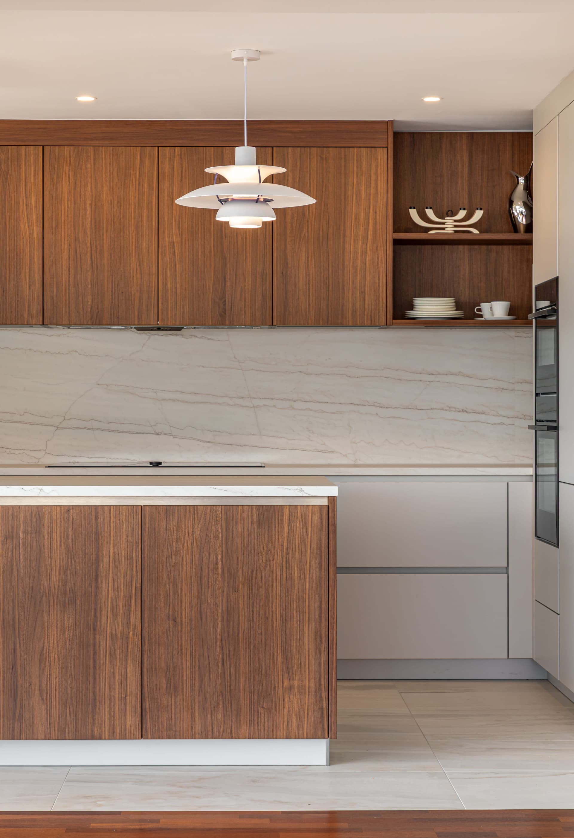 Island end with open shelving